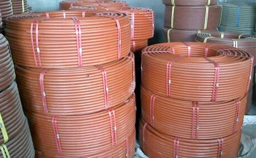 提升工程安全：聚乙烯(RPE)阻燃白朗穿线管在现代建筑中的应用